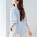 Cotton cocoon,  contrasting bright thread embroidered design short-sleeved shirt