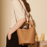 KAMAMES 2025 popular new bag commuter women's bag messenger bag spring and summer high-end leather vegetable basket portable messenger bucket bag