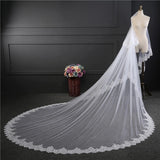 kamames White Ivory Bling bling Cathedral Wedding Veils Long Lace Edge Bridal Veil with Comb Two Layers Blusher Veil Wedding Accessories