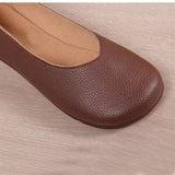 kamames Wind Round-Headed Witch Shoes In Spring, The New Shallow-Mouth Single Shoes Have A Flat-Bottomed Casual Large-Size Grandma Shoes.