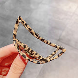 New Woman Metal Hair Claws Hair Accessories Chic Barrettes Hair Clips Hairpins Ladies Hairgrip Headwear Girls Ornaments Crab