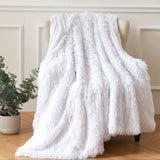 1pc Ultra-Soft Plush Shaggy Blanket - Cozy, Warm, Fluffy, and Furry Decorative Throw for Sofa and Bed - Thick, Comfy, and Luxurious Blanket for Snuggling Up