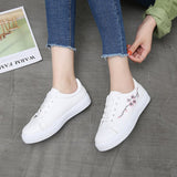 kamames kamames White Shoes Female 2023 Autumn New Flat Board Shoes Web Celebrity Casual Anti-Slip Students Embroidered Sports Single Shoes
