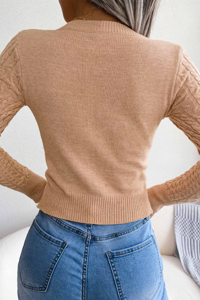 kamames Solid Color Cable Knit Cut-out Sweater